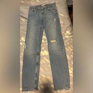 BRAND NEW Zara High Rise Skinny Premium Denim Jeans - Size 2 - Light Wash